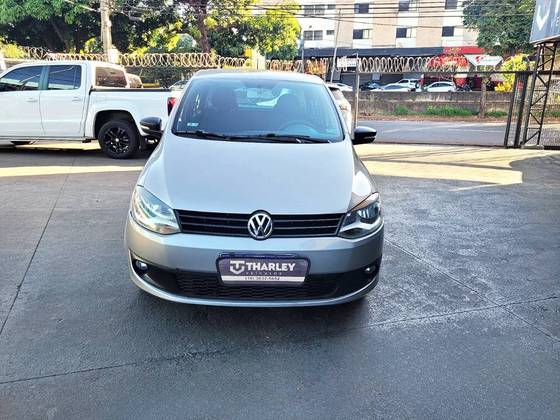VOLKSWAGEN FOX 1.0 MI 8V FLEX 4P MANUAL VOLKSWAGEN FOX 1.0 MI 8V FLEX 4P MANUAL